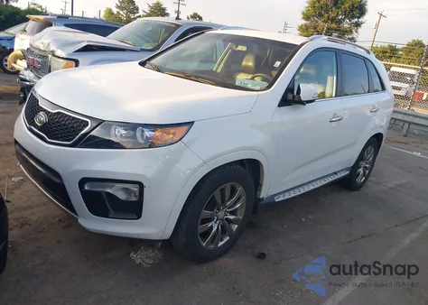 2013 Kia Sorento Sx z USA, uszkodzony, nr VIN 5XYKW4A26DG332717